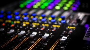 Cho thuê âm thanh Mixer Digital chuyên nghiệp